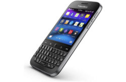 Sim Free BlackBerry Classic 16GB Smartphone - Black